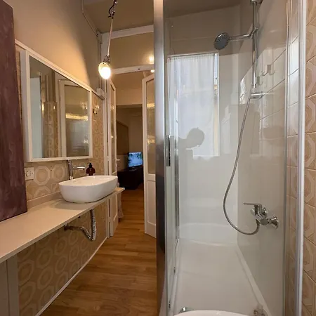 Bixio 2 Apartment Parma