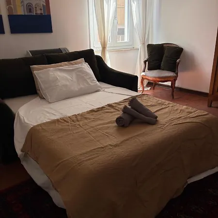 Appartement Bixio 2 *